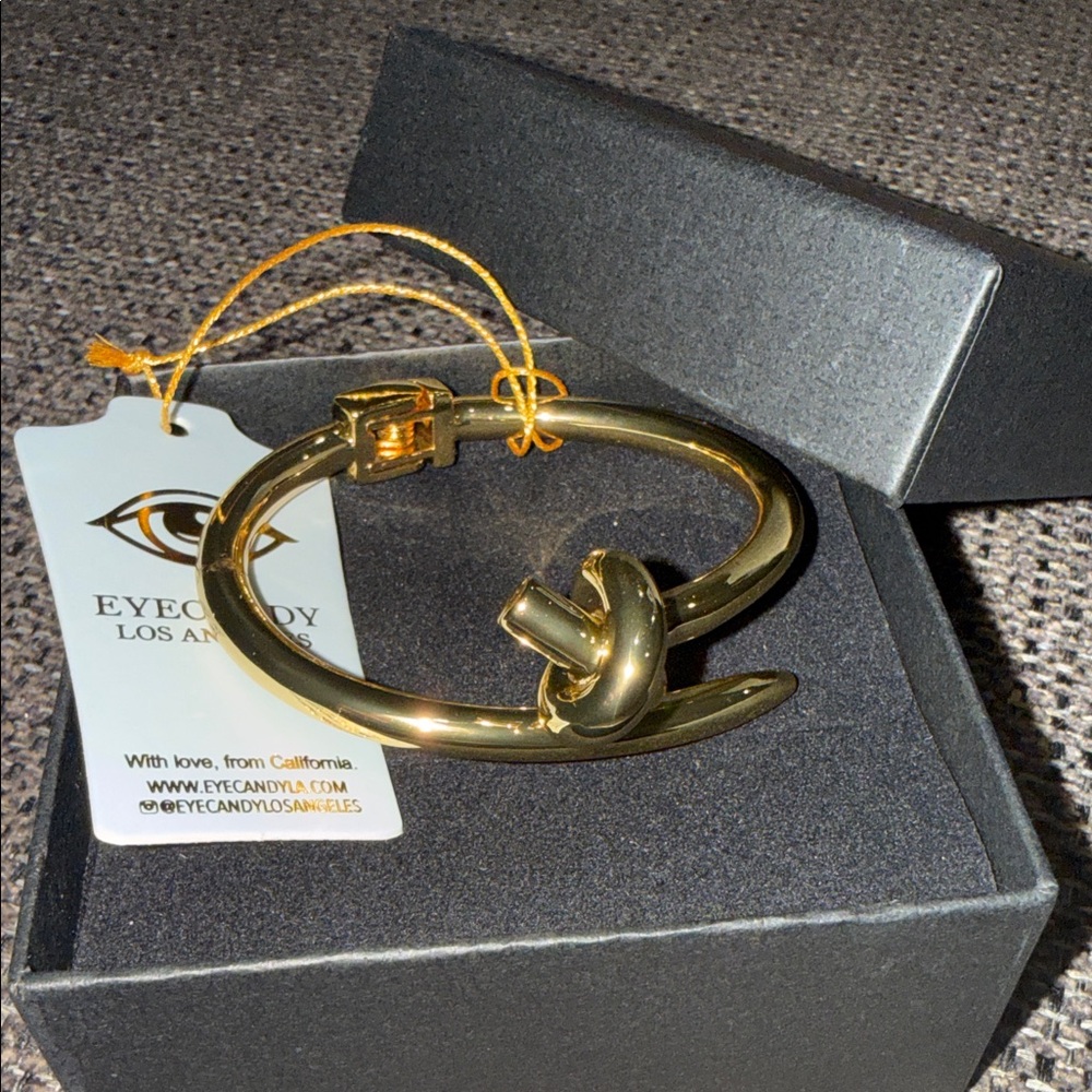 Eye Candy Los Angeles Gold Knot Bracelet